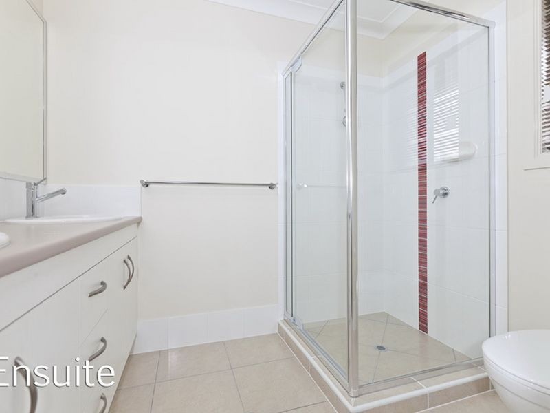 10 Lizard Place, Redland Bay QLD 4165