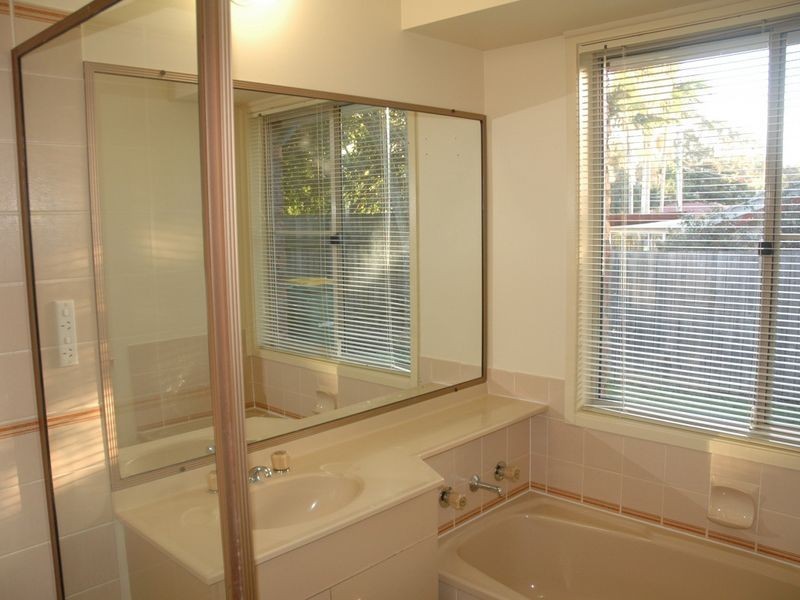 2 Belligoi Court, Cleveland QLD 4163