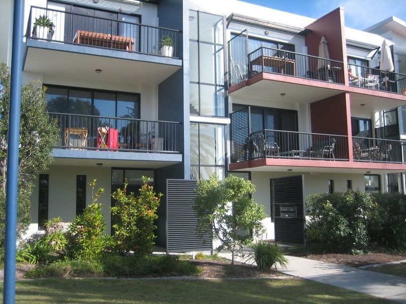 39/2 Masthead Drive (39/152 Shore St West), Cleveland QLD 4163