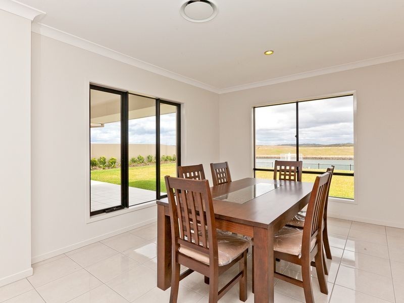 6 Sundown Place, Jacobs Well QLD 4208