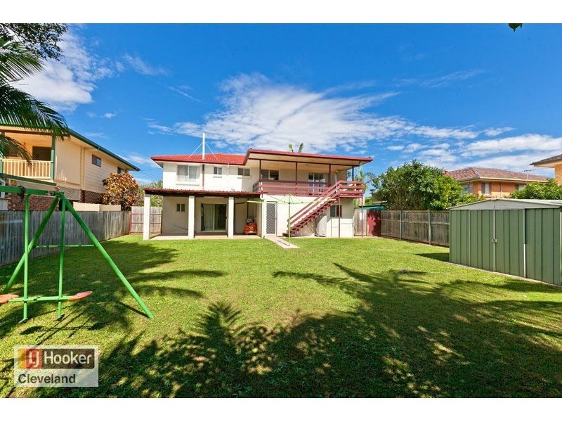 4 Holloway Street, Birkdale QLD 4159