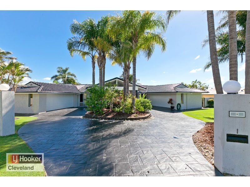 1 Kinsail Court, Raby Bay QLD 4163