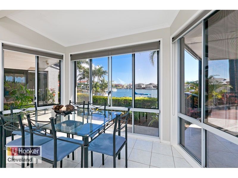 1 Kinsail Court, Raby Bay QLD 4163