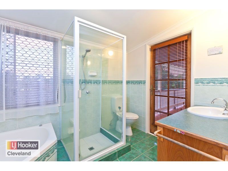 4 Courageous Court, Cleveland QLD 4163