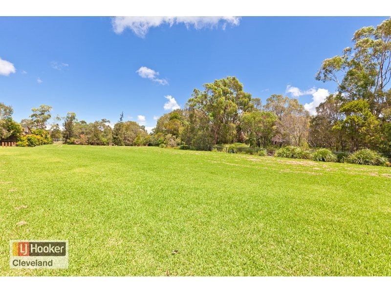 33 Creekwood Street, Victoria Point QLD 4165