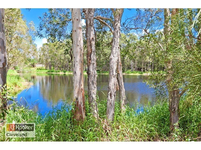 33 Creekwood Street, Victoria Point QLD 4165