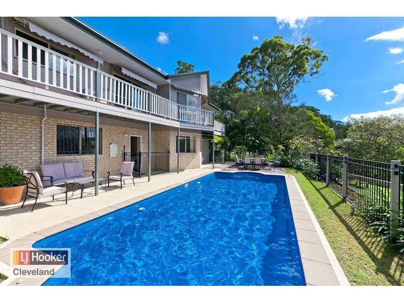 10 Boat Harbour Avenue, Macleay Island QLD 4184