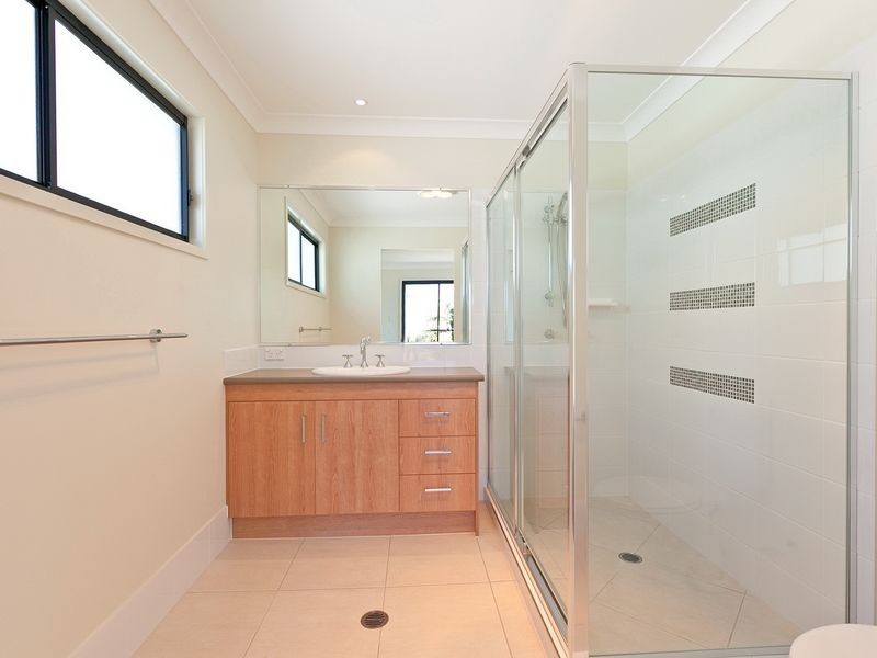 16A Long Street, Cleveland QLD 4163