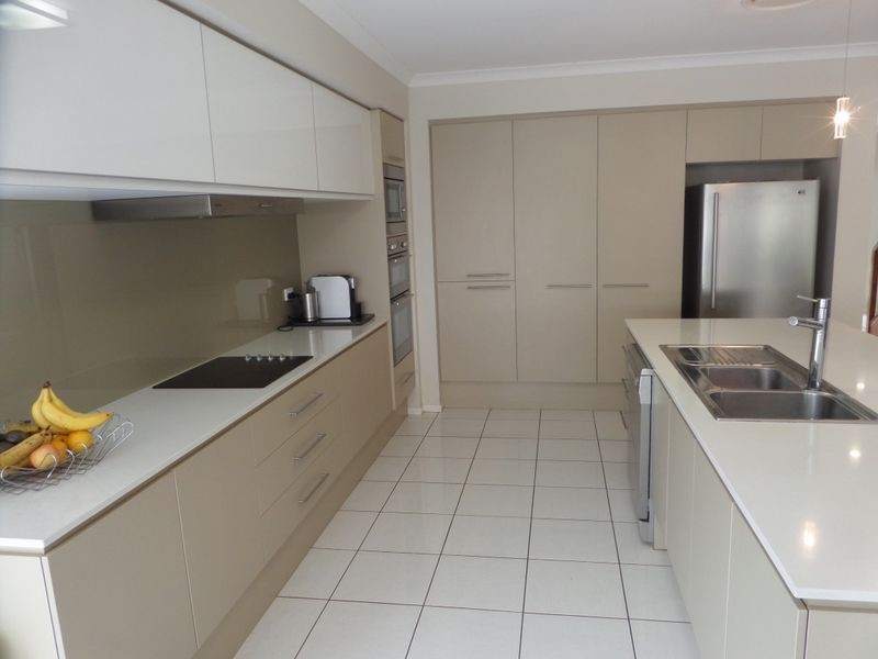 17 North Haven Place, Wellington Point QLD 4160