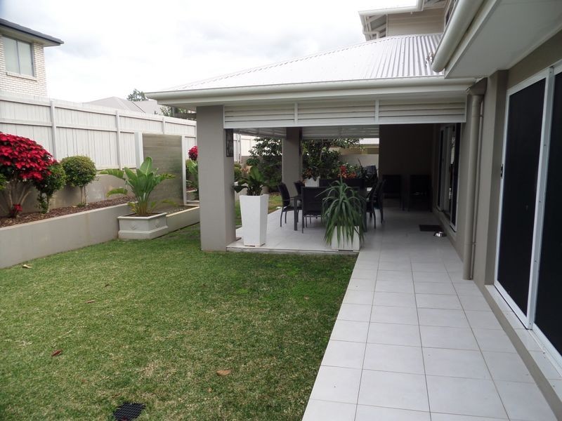 17 North Haven Place, Wellington Point QLD 4160