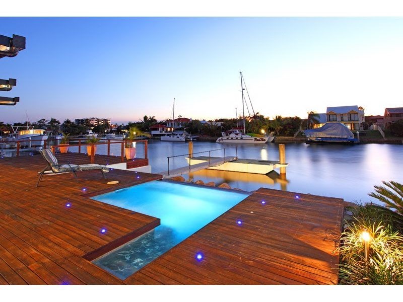 18 Bollard Court, Raby Bay QLD 4163