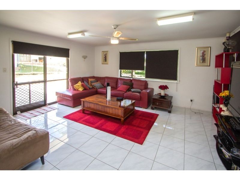 25 Sandpiper Street, Wellington Point QLD 4160