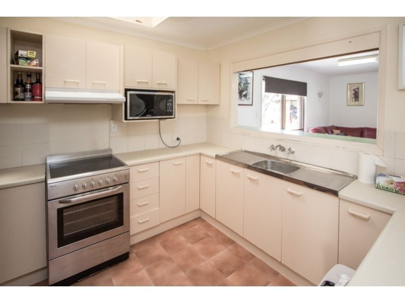 25 Sandpiper Street, Wellington Point QLD 4160