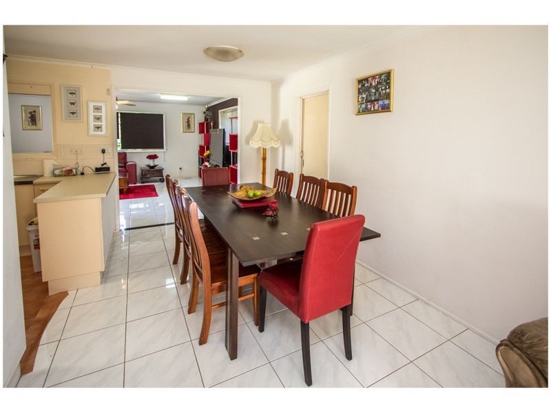 25 Sandpiper Street, Wellington Point QLD 4160