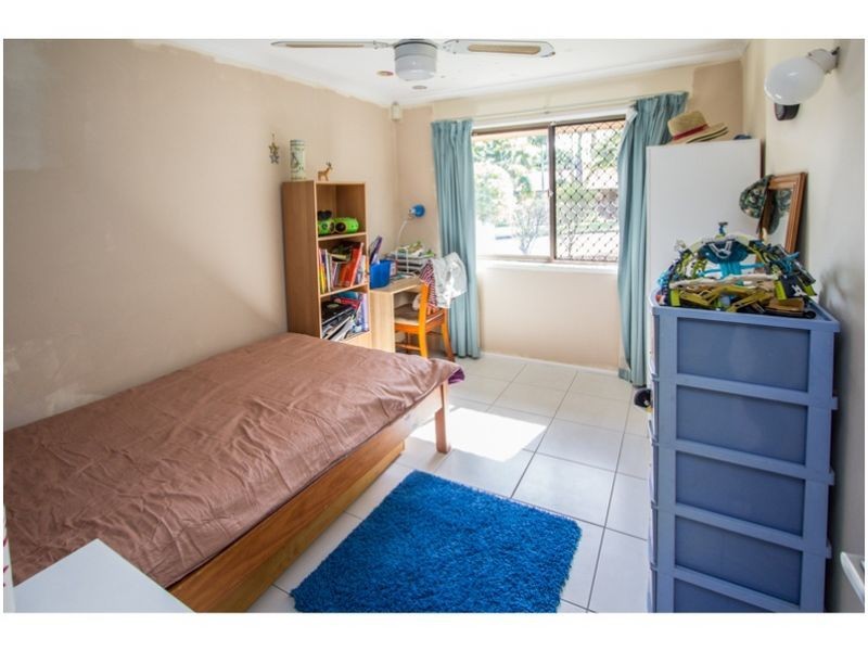 25 Sandpiper Street, Wellington Point QLD 4160