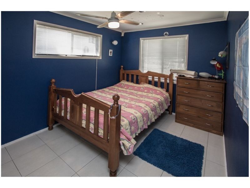 25 Sandpiper Street, Wellington Point QLD 4160