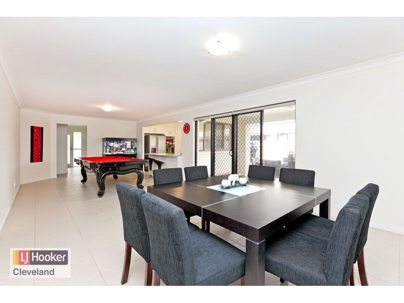 39 Lancaster Cct, Redland Bay QLD 4165