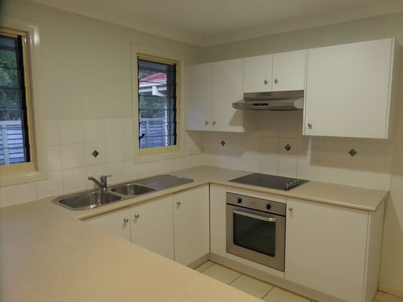15 Adam Street, Cleveland QLD 4163