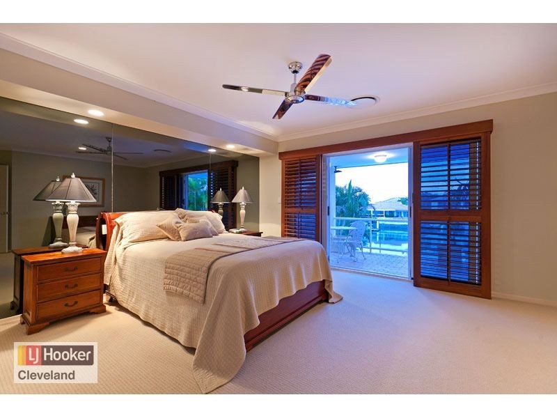17 Captains Court, Raby Bay QLD 4163