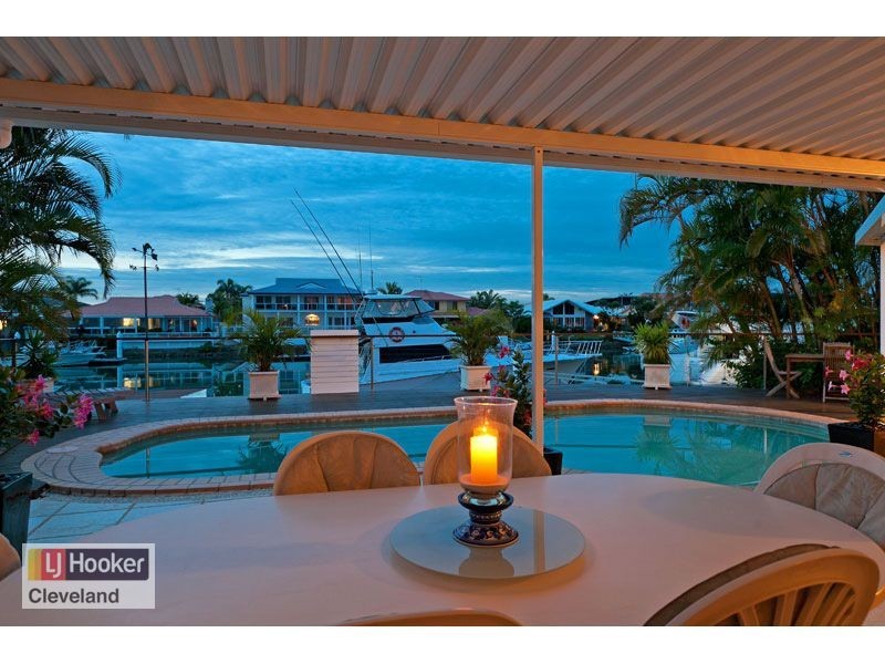 17 Captains Court, Raby Bay QLD 4163