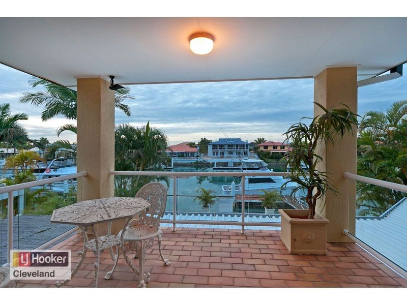 17 Captains Court, Raby Bay QLD 4163