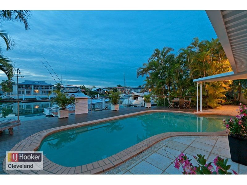 17 Captains Court, Raby Bay QLD 4163