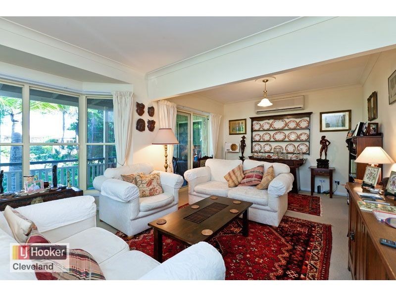 27 Robin Parade, Victoria Point QLD 4165