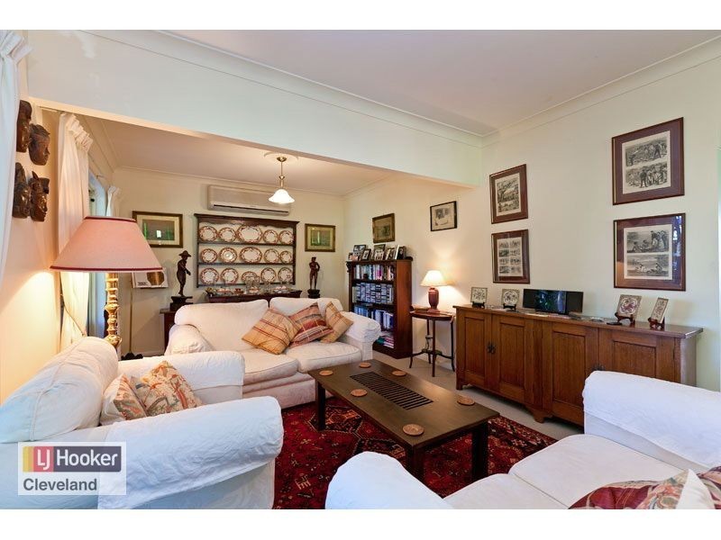 27 Robin Parade, Victoria Point QLD 4165