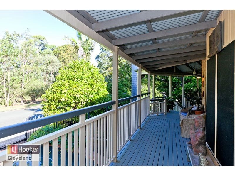 27 Robin Parade, Victoria Point QLD 4165