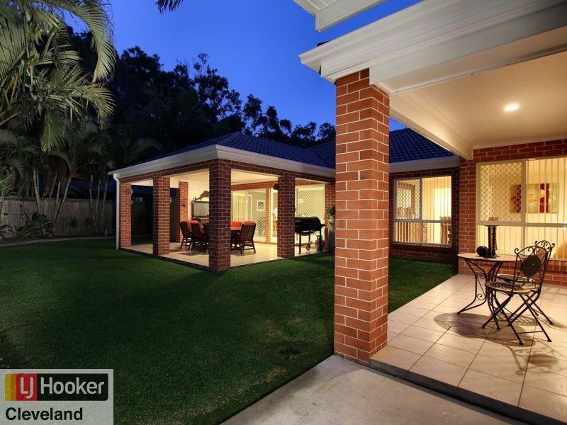 12 Darcelle Place, Ormiston QLD 4160