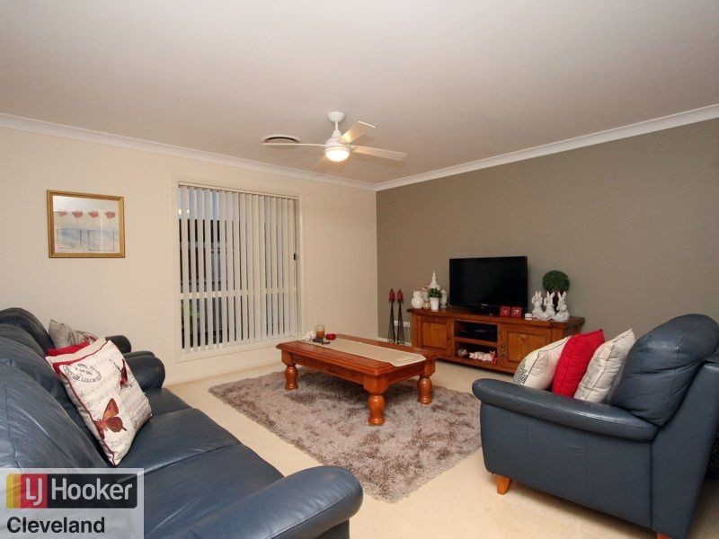 12 Darcelle Place, Ormiston QLD 4160