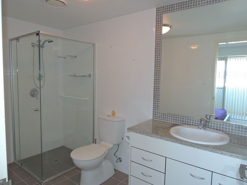 12/32 Middle Street, Cleveland QLD 4163