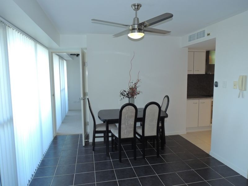 12/32 Middle Street, Cleveland QLD 4163