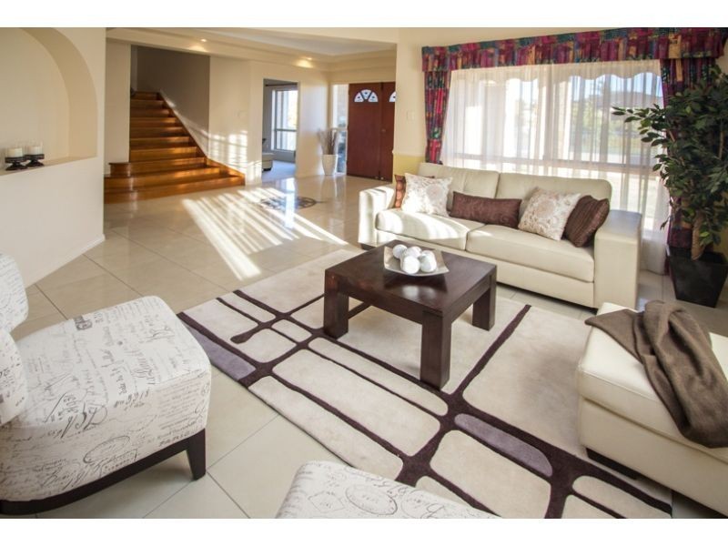 5 Mallan Terrace, Birkdale QLD 4159