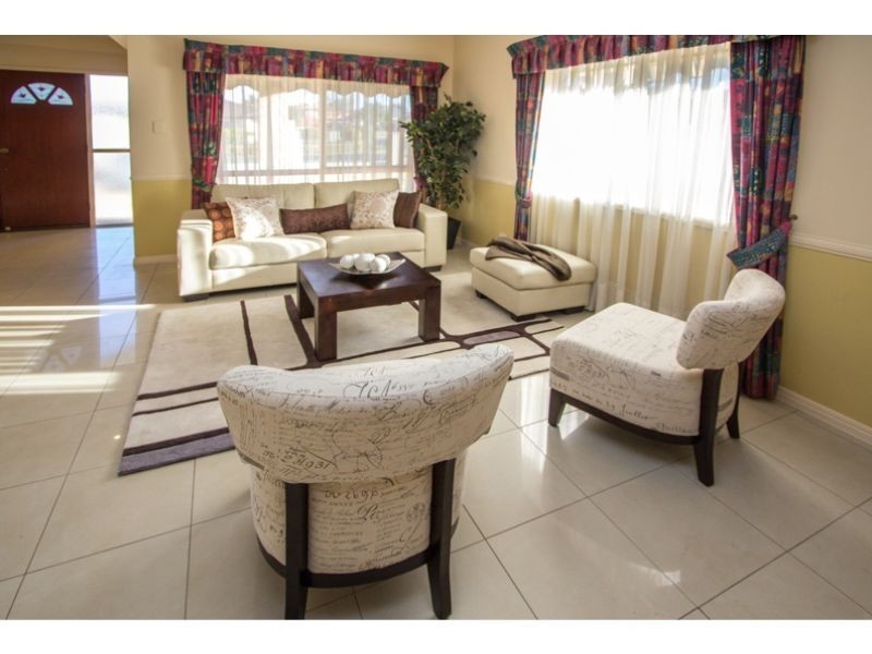 5 Mallan Terrace, Birkdale QLD 4159