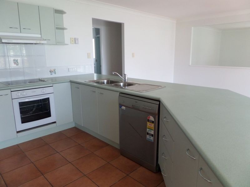 8 Karen Street, Cleveland QLD 4163