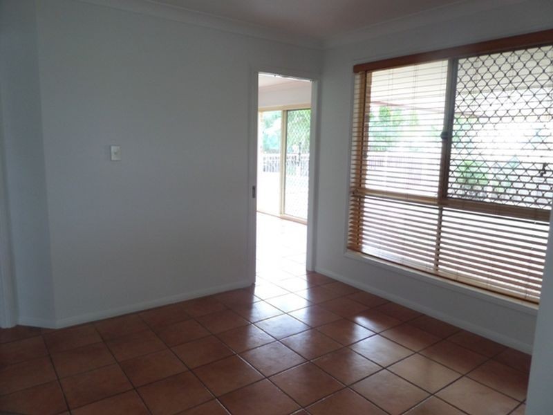 8 Karen Street, Cleveland QLD 4163