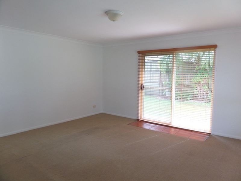 8 Karen Street, Cleveland QLD 4163