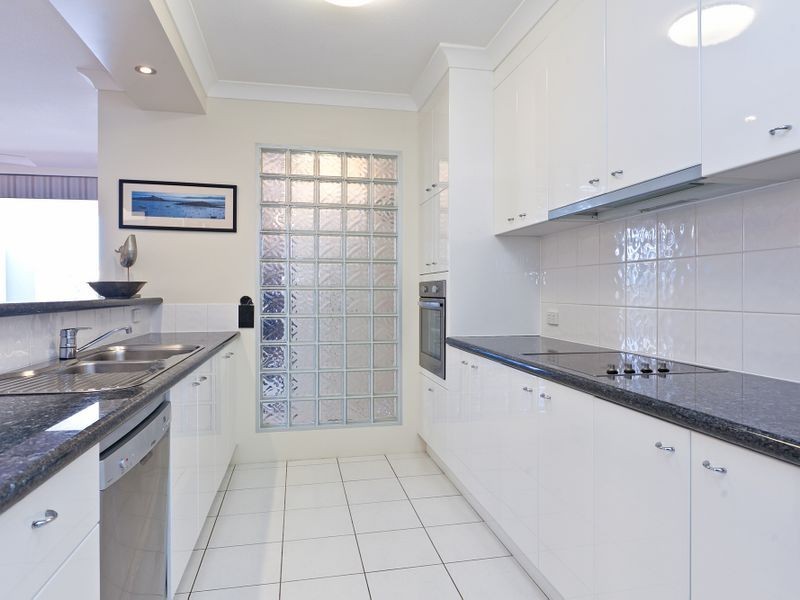 18/18-20 Masthead Drive, Raby Bay QLD 4163