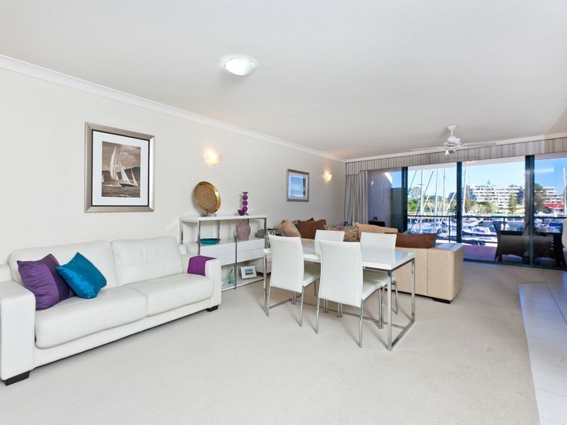 18/18-20 Masthead Drive, Raby Bay QLD 4163