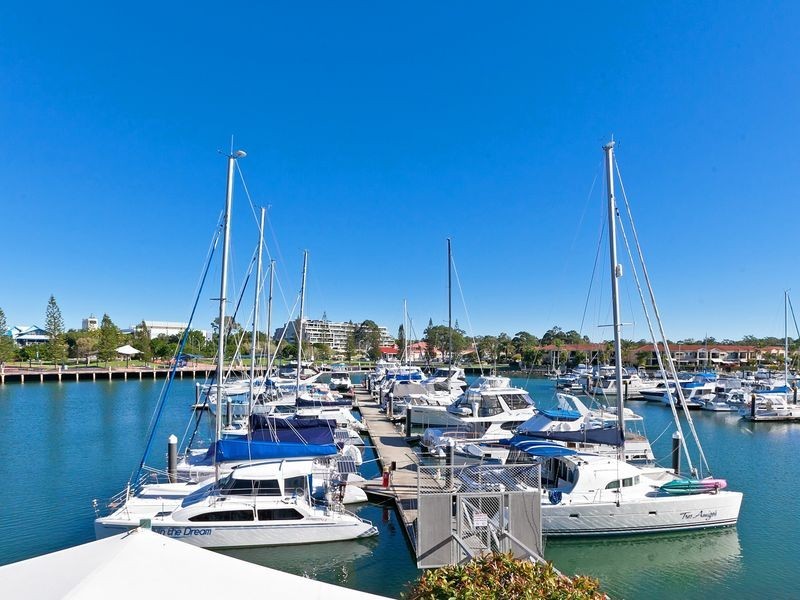 18/18-20 Masthead Drive, Raby Bay QLD 4163