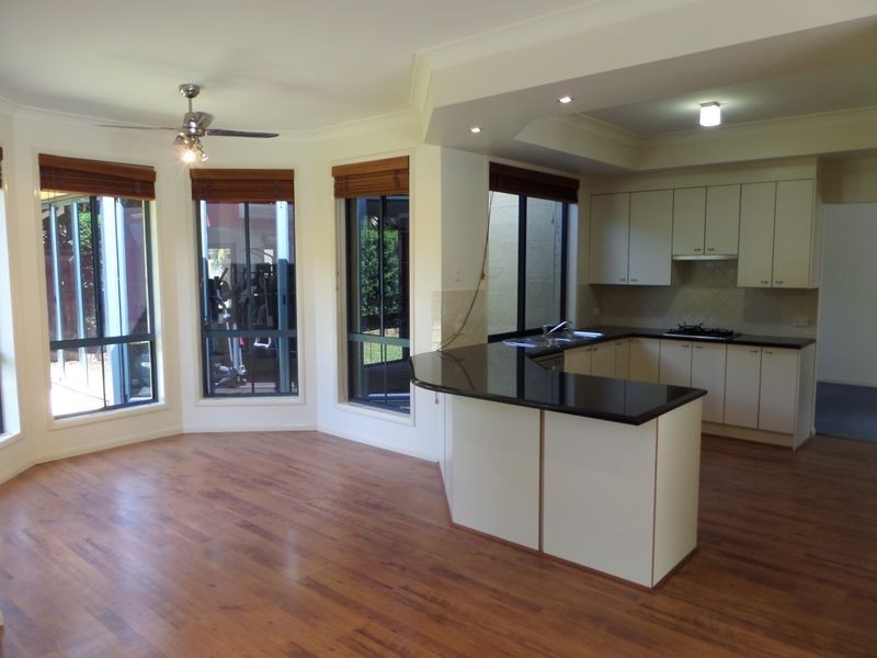 10 Stevens Place, Ormiston QLD 4160