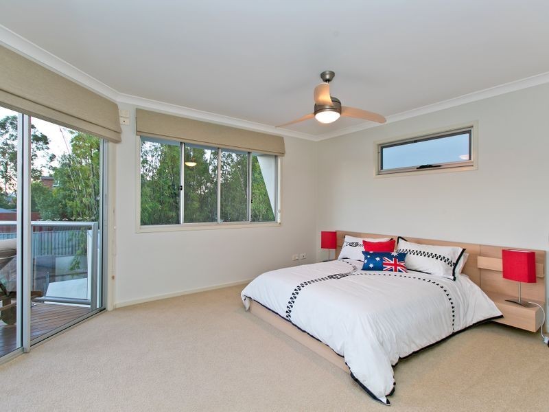 8 Devonstone Street, Cleveland QLD 4163