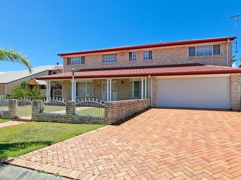 14 Captains Court, Raby Bay QLD 4163