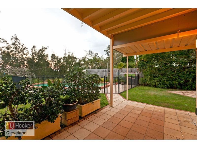 22 Beachside Court, Victoria Point QLD 4165