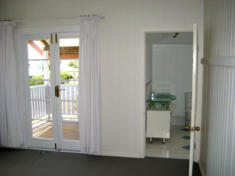 14 Base Street, Victoria Point QLD 4165