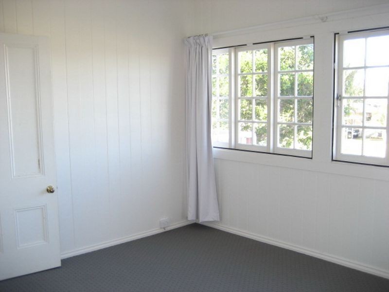 14 Base Street, Victoria Point QLD 4165