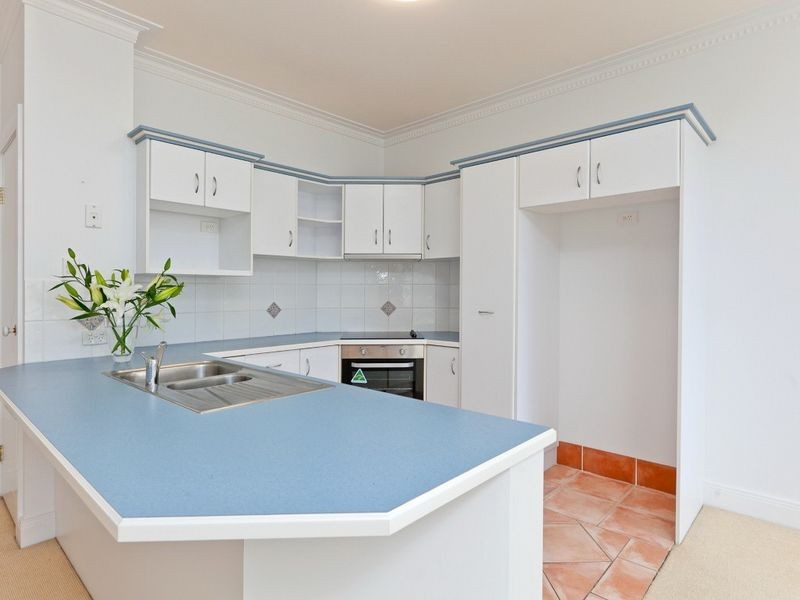 7/68 Shore Street East, Cleveland QLD 4163