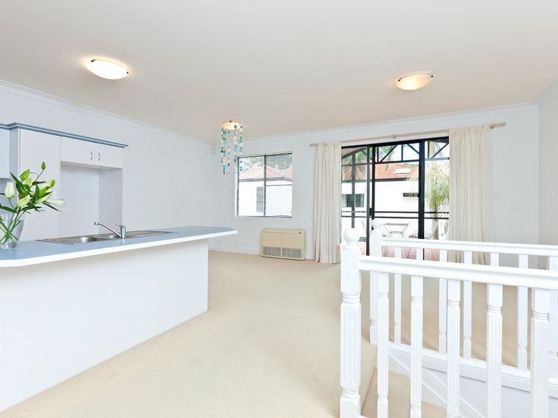 7/68 Shore Street East, Cleveland QLD 4163