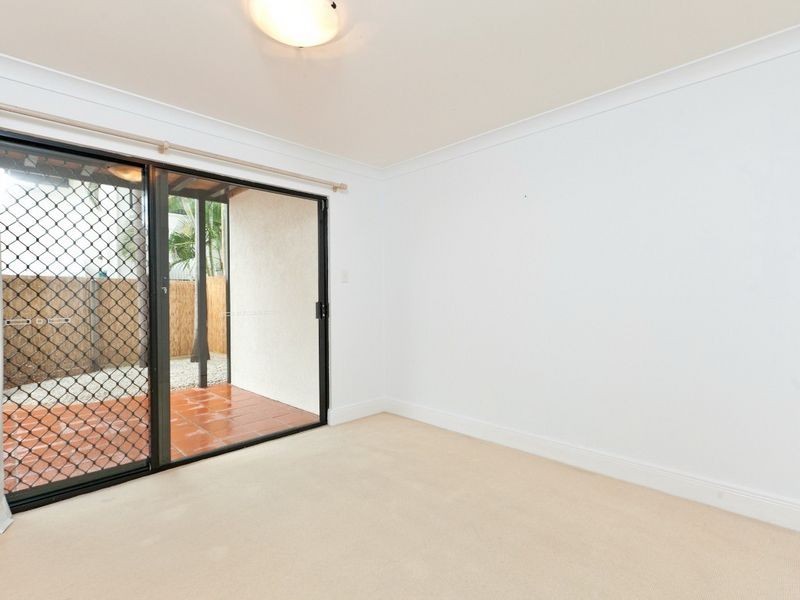 7/68 Shore Street East, Cleveland QLD 4163